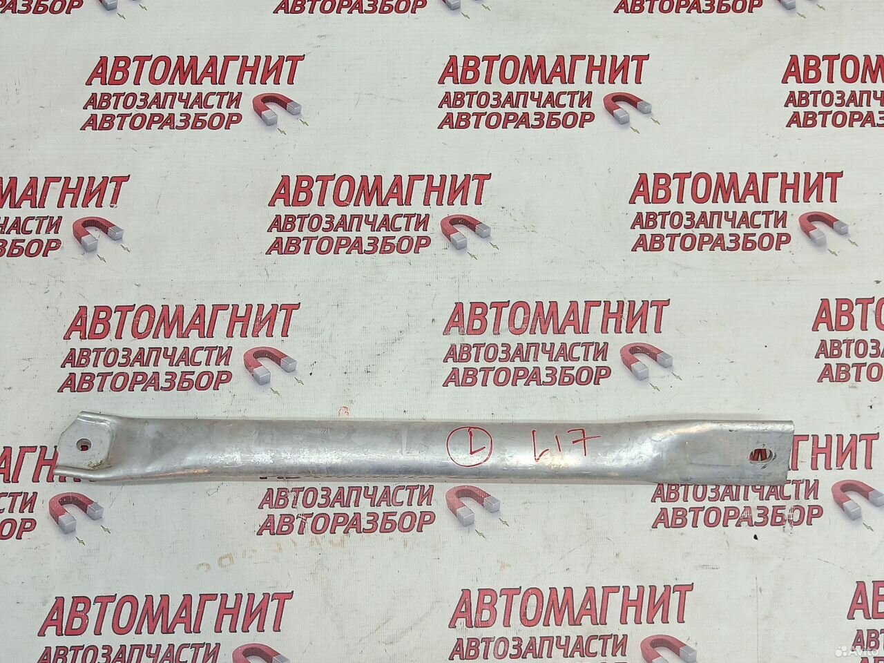 Усилитель моторного отсека левый Lixiang L7