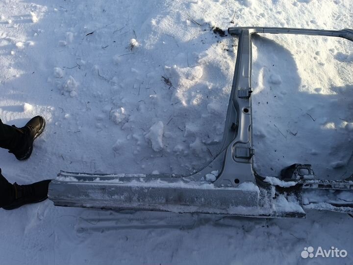 Четвертое крыло granta