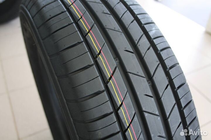 Kumho Ecsta HS52 205/60 R16 96W