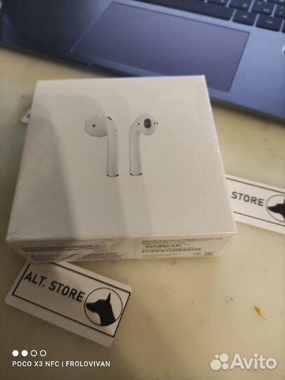 Airpods 2 полный комплект в коробке