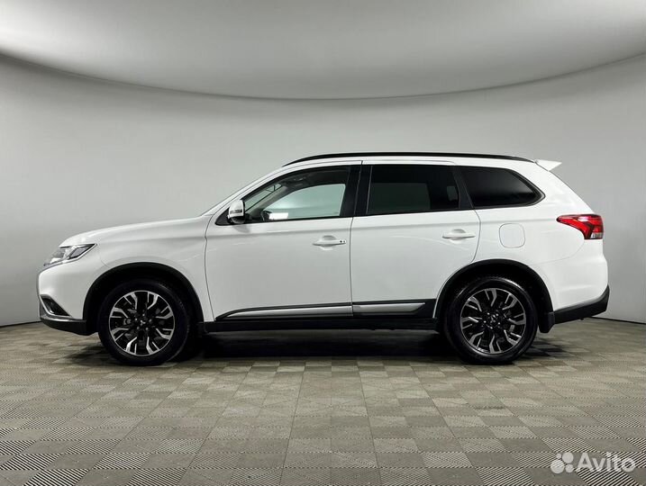 Mitsubishi Outlander 2.0 CVT, 2022, 20 860 км