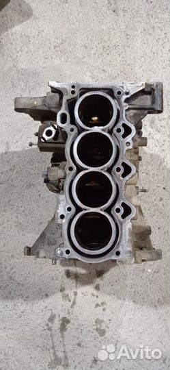 Блок цилиндров Toyota Corolla 2nzfe