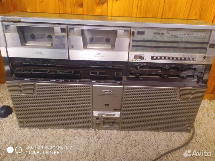 Магнитофон sharp 555