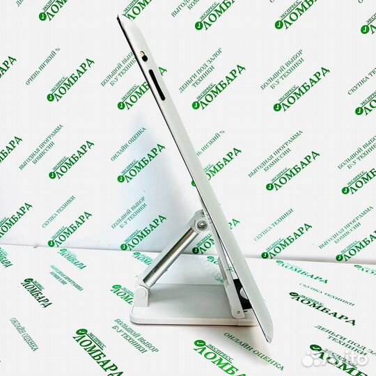 Планшет Apple iPad 4 Wi-Fi + Cellular 1/64 Gb