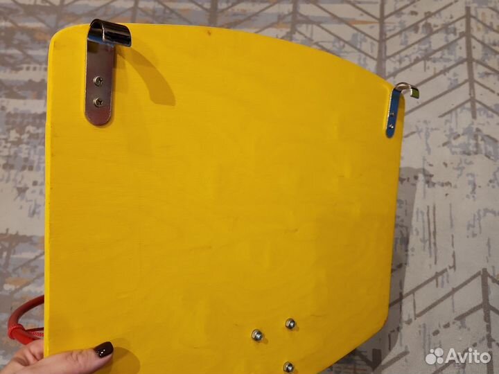 Баскетбольный щит с кольцом