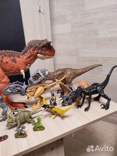 Динозавры мир юрского периода