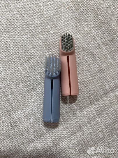 Зубная щетка напальчник для собак