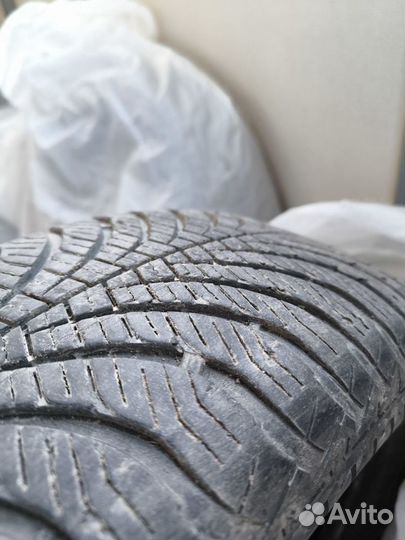 Goodyear Vector 4Seasons Gen-2 195/65 R15 91T