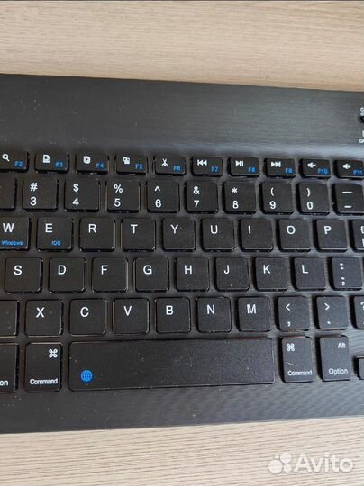 Bluetooth клавиатура