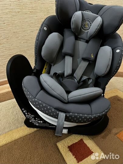 Детское кресло для автомобиля