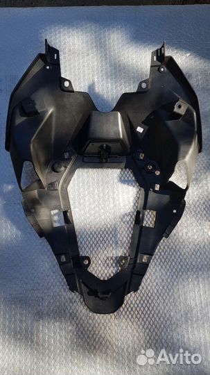 BMW K63 S1000R Пластик Хвоста Верхний