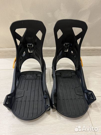 Сноубордические ботинки и крепления Burton Step On