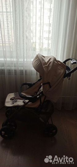 Прогулочная коляска
