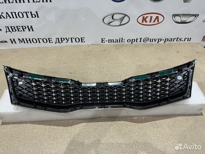 Решетка радиатора KIA optima 3 2010-2015