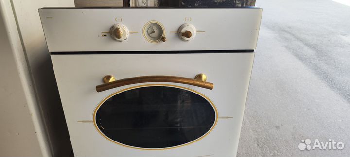 Продается духовой шкаф тека