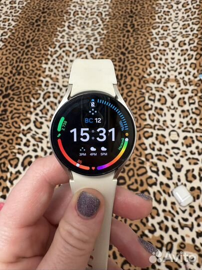 Смарт-часы Samsung Galaxy Watch