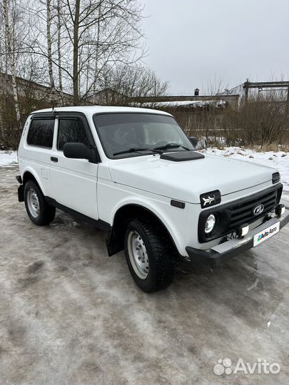 LADA 4x4 (Нива) 1.7 МТ, 2017, 120 000 км