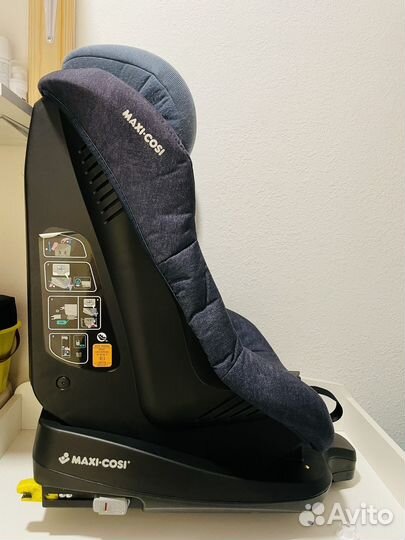 Автокресло Maxi-Cosi Tobi Fix