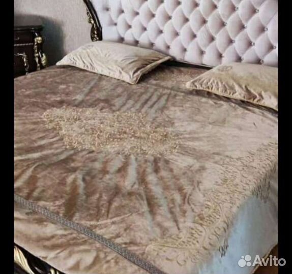 Покрывало roberto cavalli бархат италия