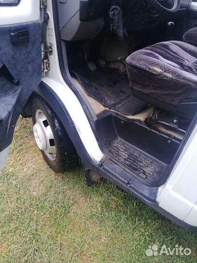 ГАЗ ГАЗель 3302 2.5 МТ, 2006, 230 000 км