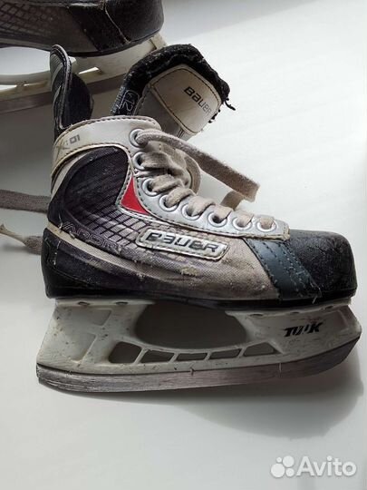 Хоккейные коньки Bauer
