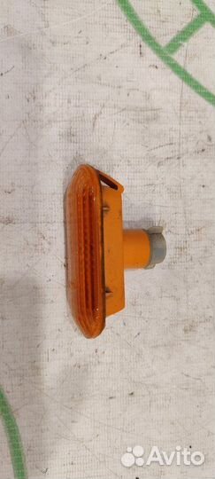 Повторитель в крыло передний Ford Fusion CBK 1.4