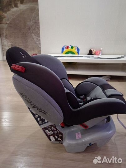 Детское автокресло от 0 до 25 кг поворотное
