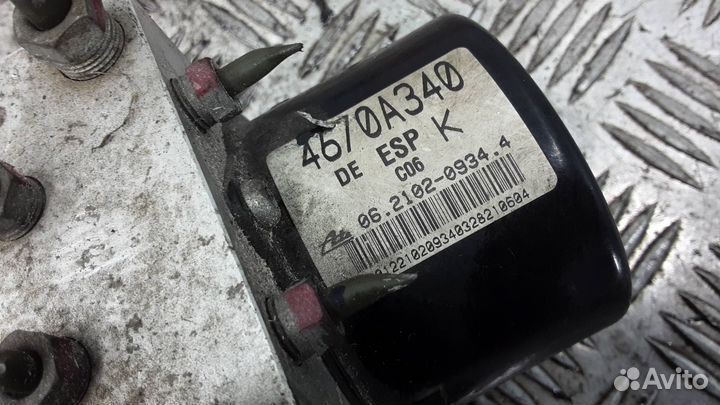 Блок ABS Citroen C-Crosser 2009 467A340