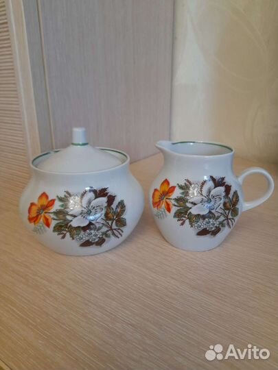 Сахарница и молочник Дулево