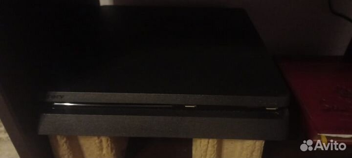 Sony PlayStation 4