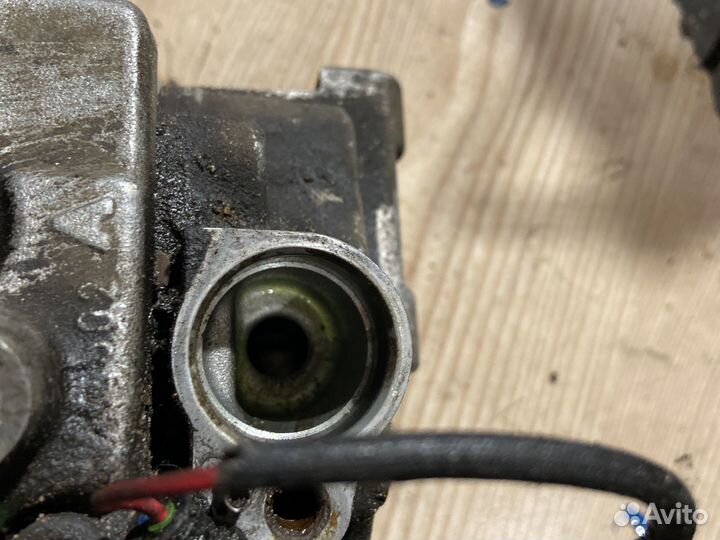 Компрессор кондиционера mercedes