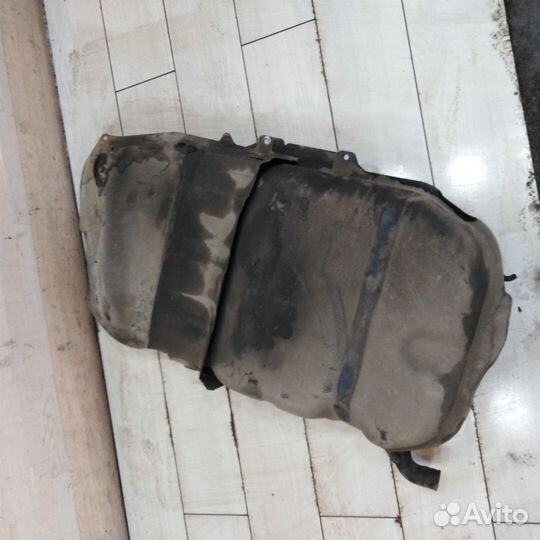 Бак топливный Mitsubishi Lancer 10