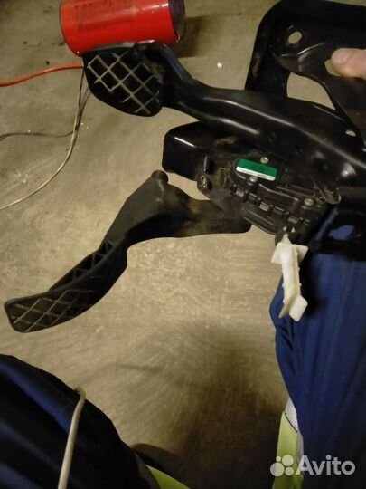 Электронная педаль газа VW Bora