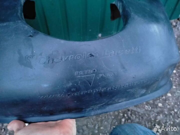 Локер подкрылок левый передний lacetti хэтчбек