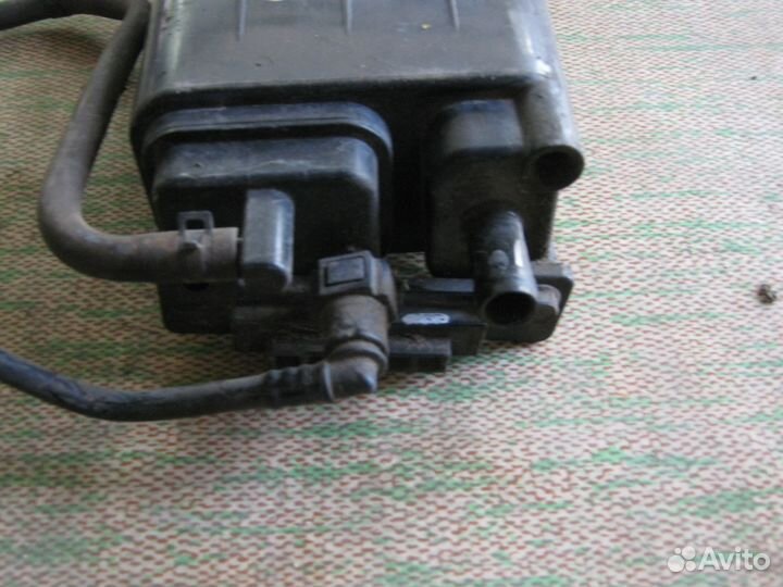 Абсорбер топливного бака Kia Rio 3 Hyundai Solaris