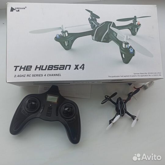 Квадрокоптера Hubsan X4 - H107L