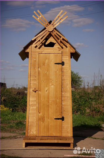 Дачный туалет деревянный SUN334