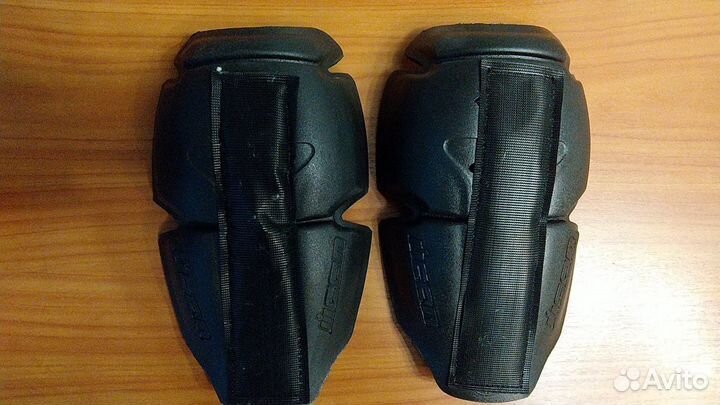 Вставки в брюки. Наколенники