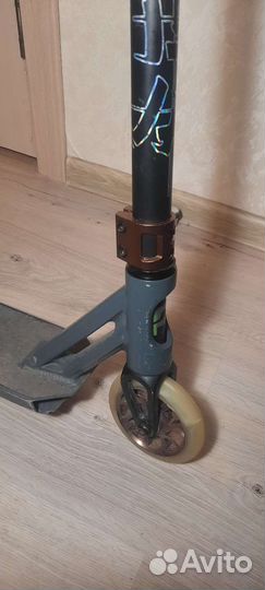 Трюковой самокат