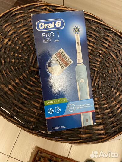 Зубная щетка