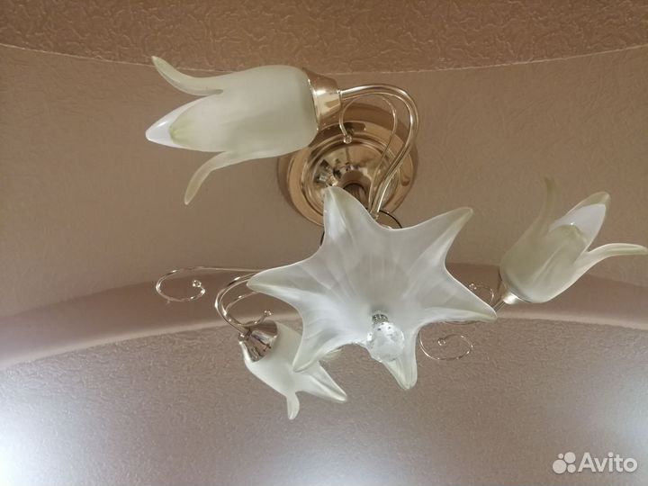 Люстра потолочная бу