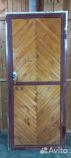 Дверь входная металлическая