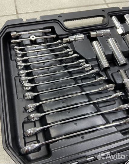 Набор инструментов 218 предметов