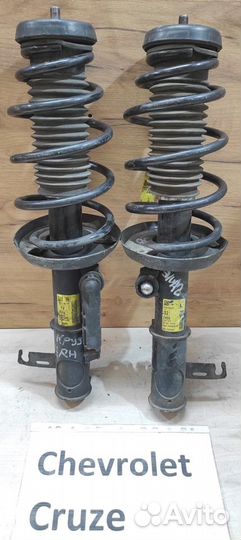 Стойка передняя Chevrolet Cruze, 2012г