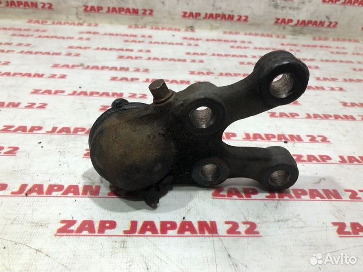 Шаровая опора передняя левая Mitsubishi Challenger