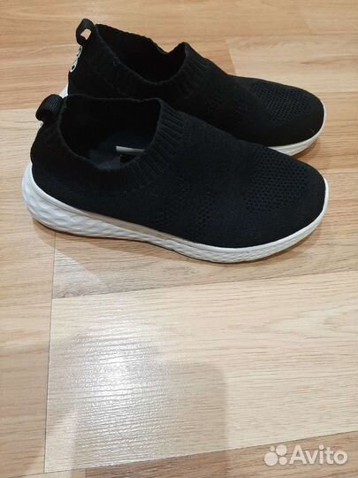 Кроссовки 31