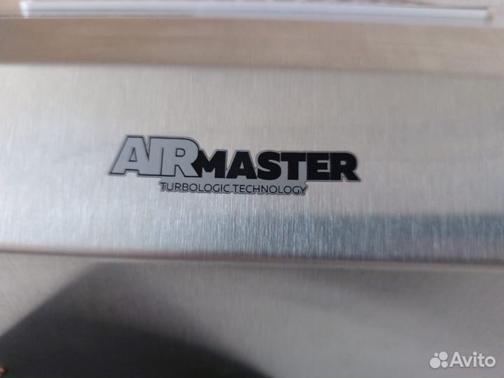 Продам маникюрный пылесос Airmaster tornado pro