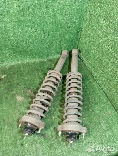 Стойка подвески Mitsubishi Carisma