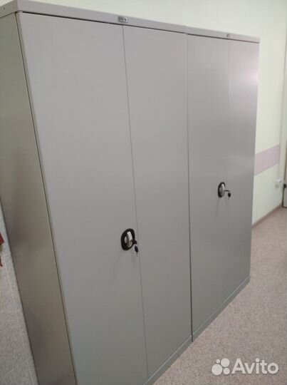 Сборка металлической мебели для юридических лиц