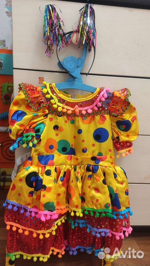 Новогодний костюм для девочки хлопушка 104-110р